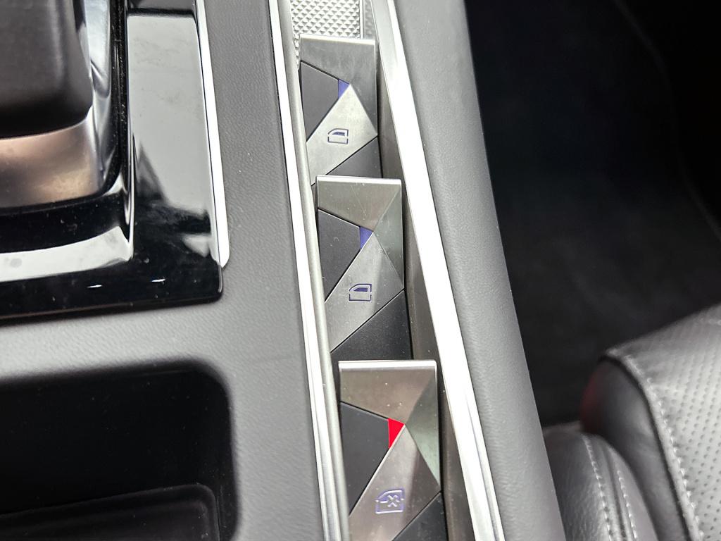 Ds Ds 7 e-tense 300pk automaat 4x4 rivoli | rijklaar | panoramadak | stoelk