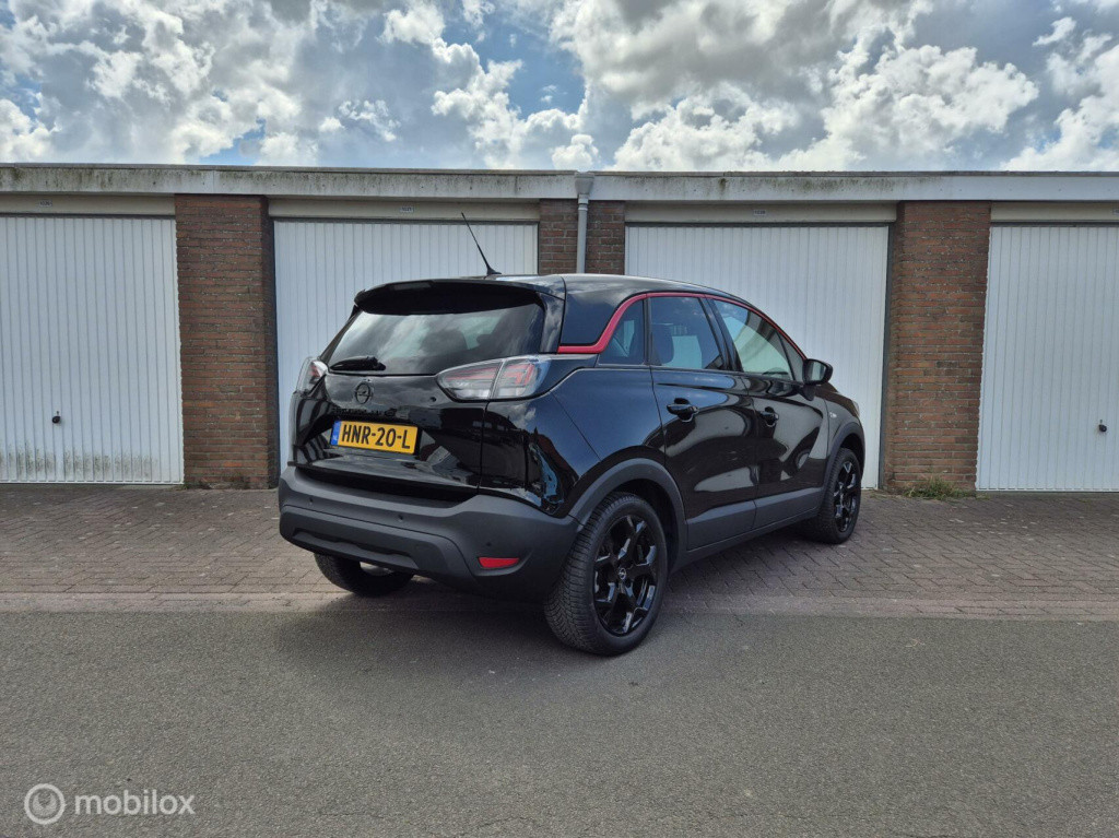 Opel Crossland X 1.2 turbo gs-line / btw auto / fabrieksgarantie