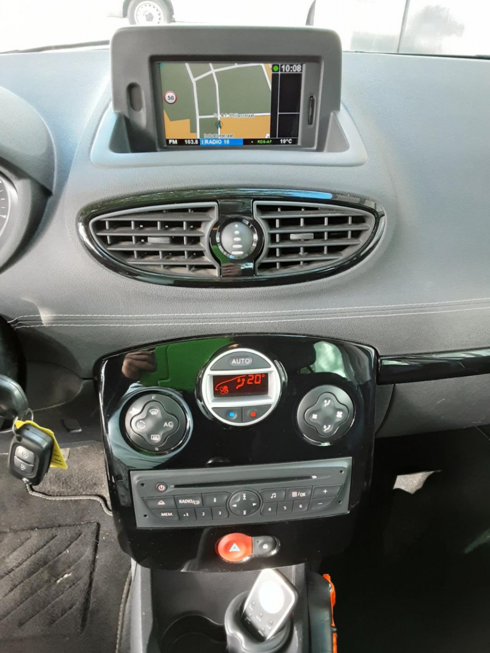 Renault Clio 1.5 dci night & day