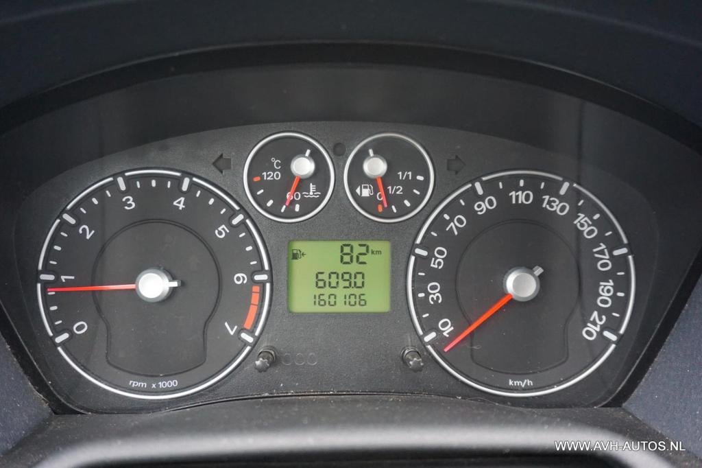 Ford Fusion 1.4-16v cool & sound