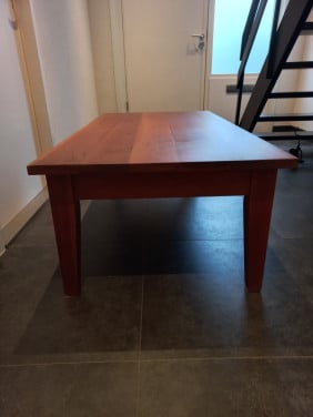Salontafel + 2 bijzettafeltjes