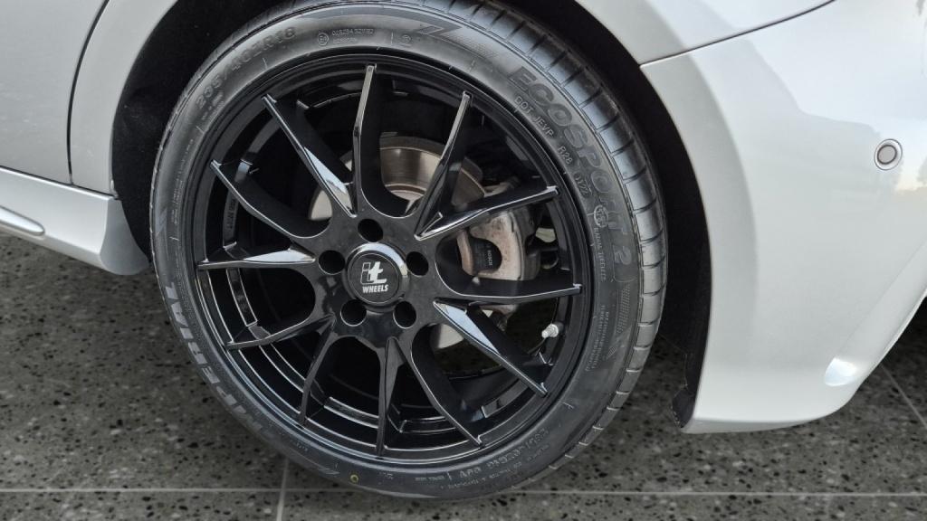 Mercedes-Benz A-Klasse 180 bus. sol. amg