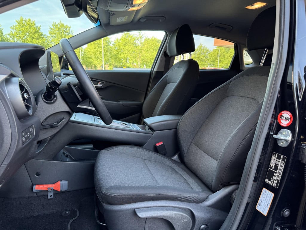 Hyundai Kona ev fashion 64 kwh | navigatie | camera | head-up display | pre