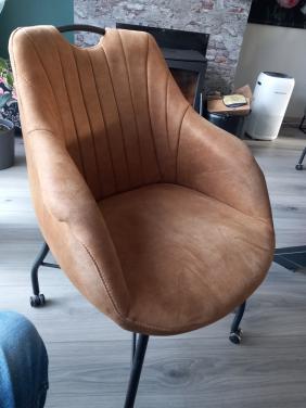 4 bruine stoelen te koop
