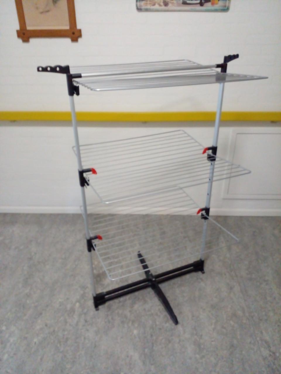 Groot aluminium wasdroogrek H=140 cm x Br=80 cm.
