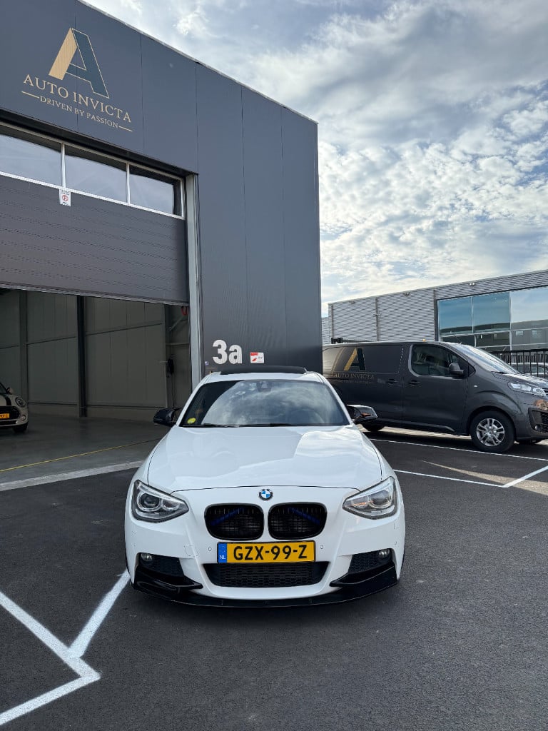 BMW 1 Serie 125d - m sport - nieuwe motor- full option!