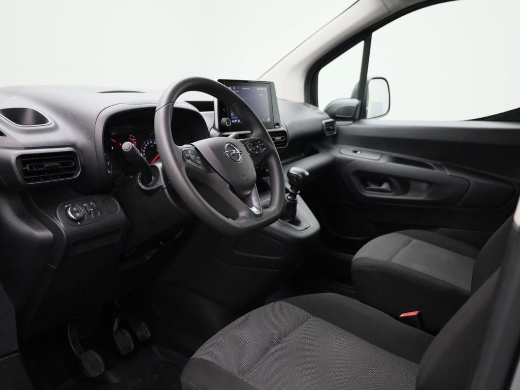 Opel Combo 1.5d l1h1 edition | navigatie | apple carplay/android auto | par