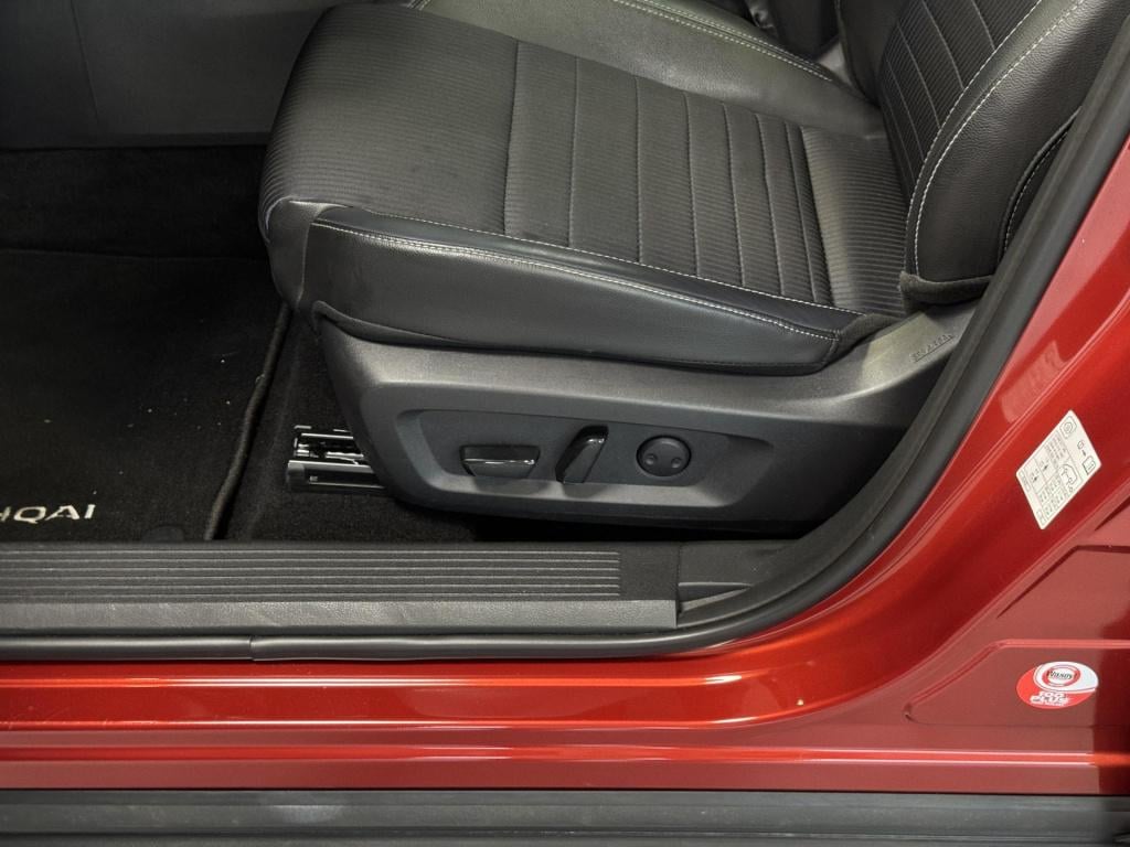 Nissan Qashqai 1.3 mhev xtronic tekna design pack