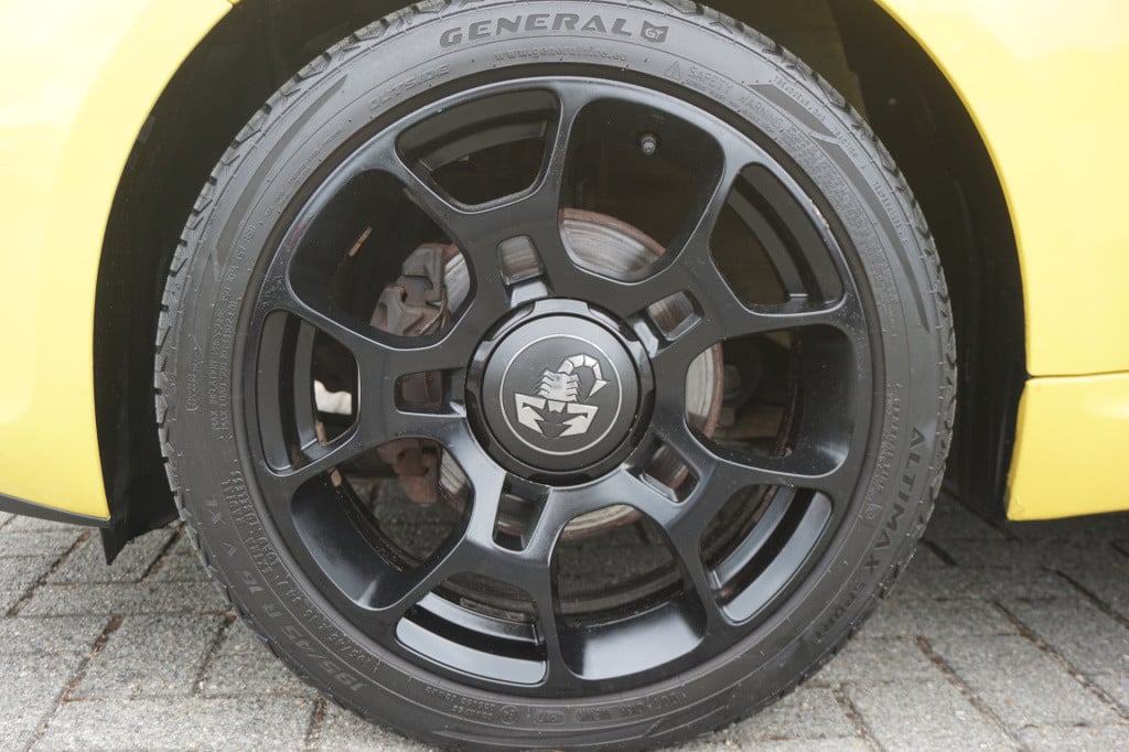 Fiat 500 0.9 twinair plus airco / elektr. ramen / lm velgen / nap
