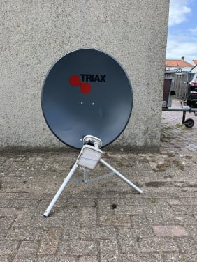 Te koop Triax schotel Compleet