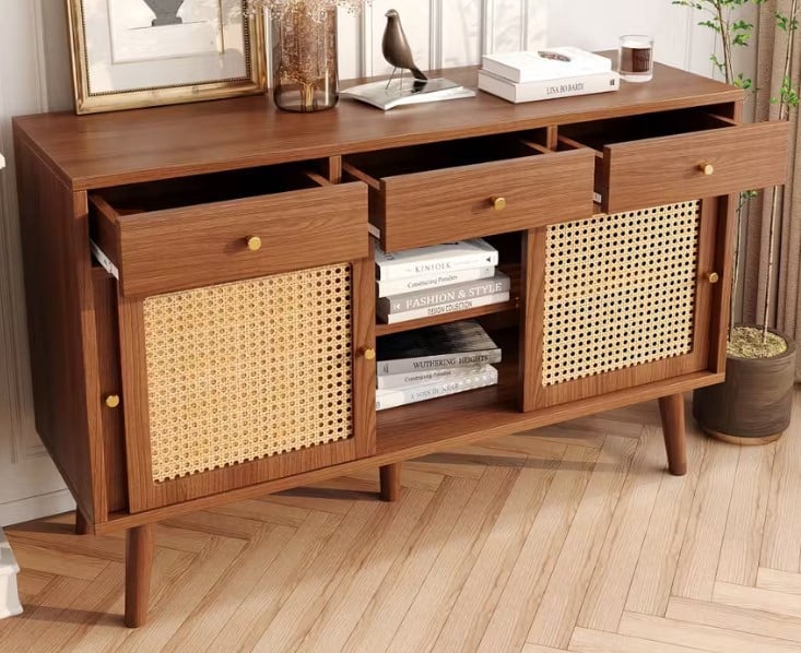 Nieuw dressoir