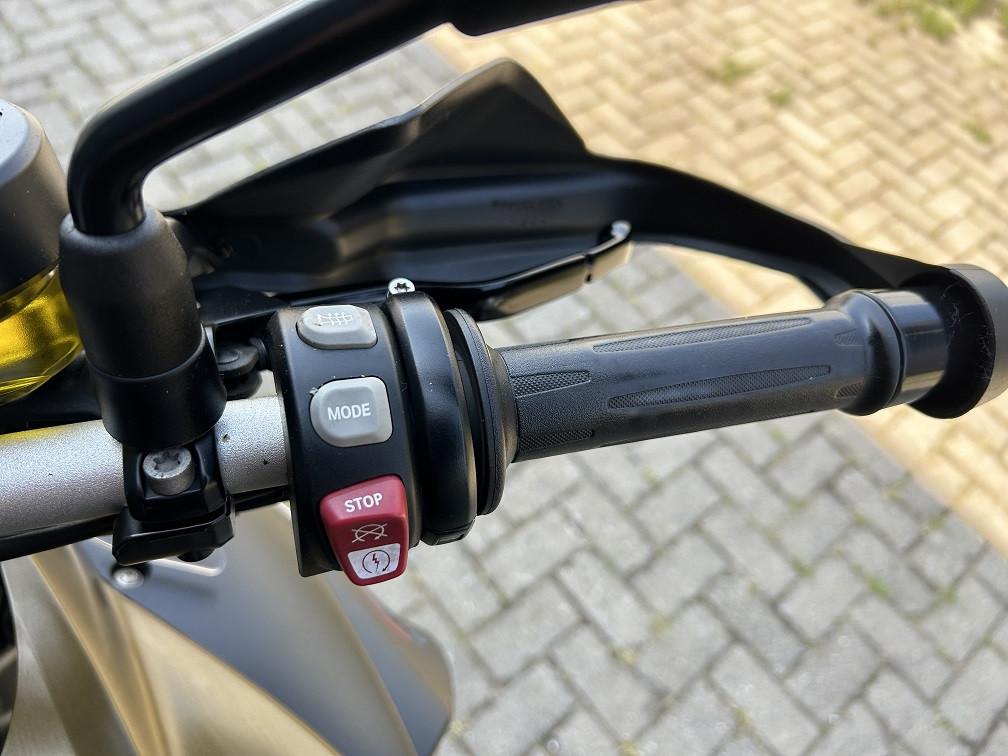 BMW F800GS Adventure uit 2015 met 65 dkm, ABS/rijmodus etc, rijklaar €7250