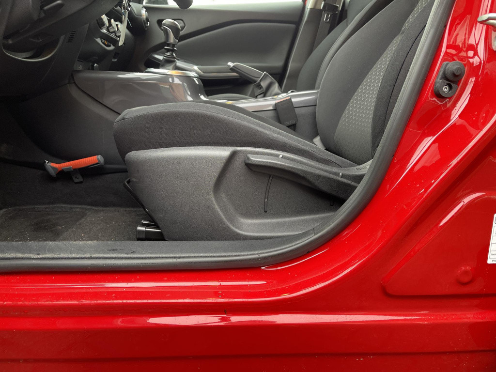 Nissan Juke 1.0 dig-t visia | cruise control | airco | led koplampen | radi