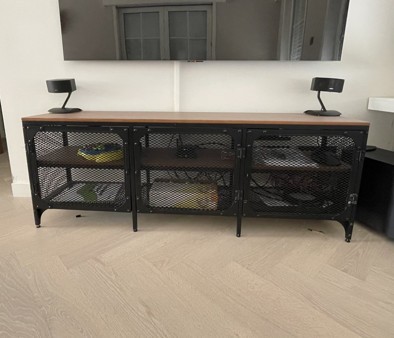 Televisiekast