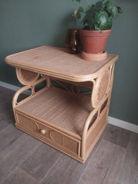 Vibtage rotan tafeltje