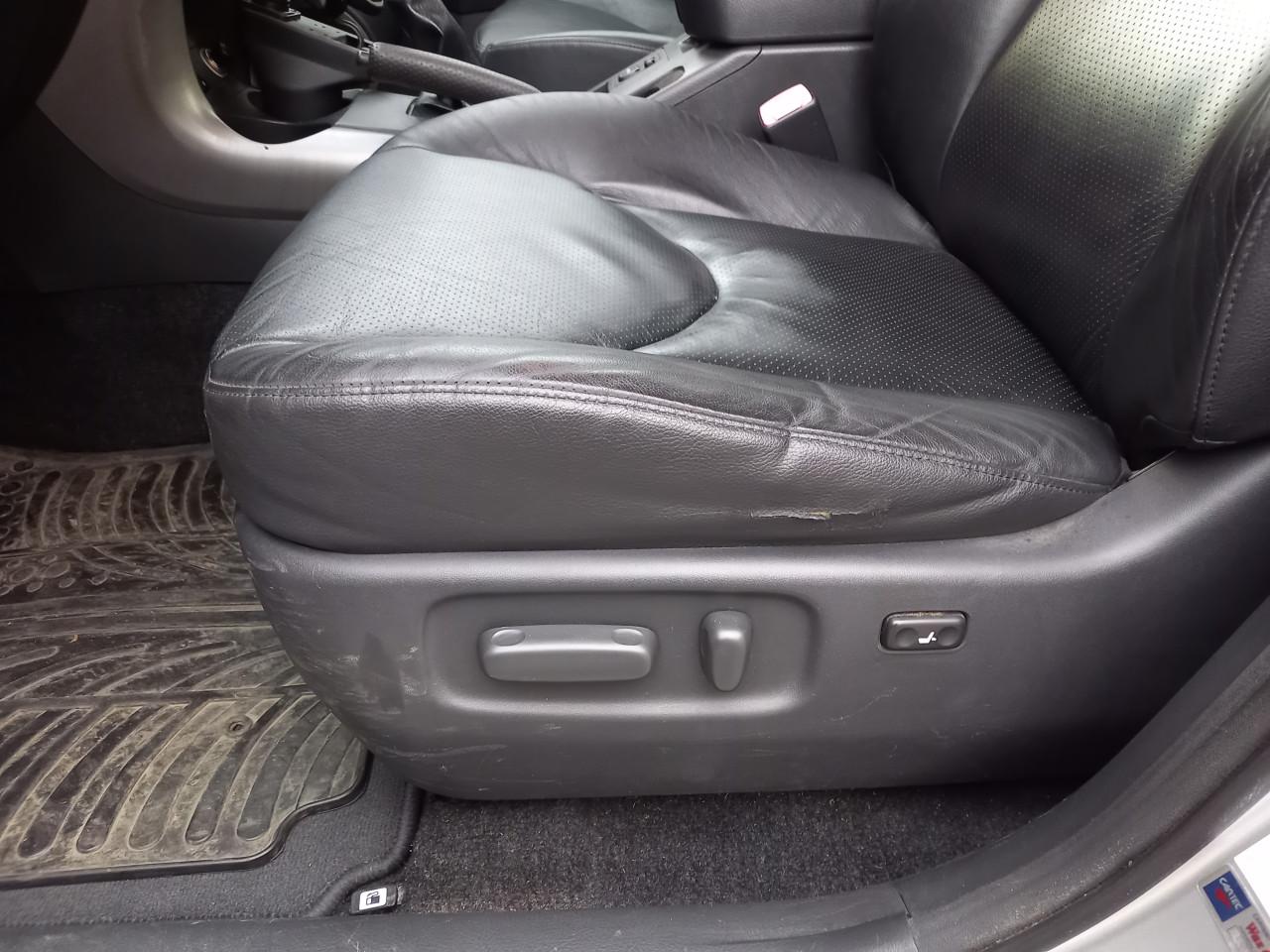 Toyota RAV4 2.0 16V  Vvt-i Executive