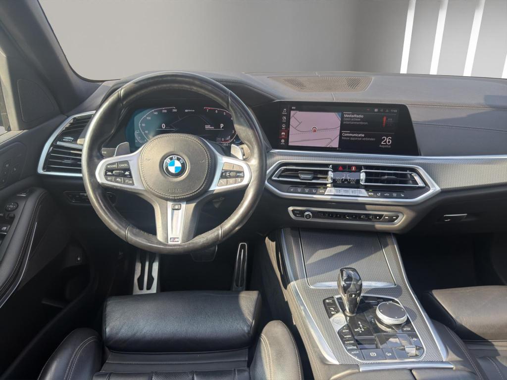 BMW X5 xdrive45e h.executive m-sport |pano sky lounge | sfeer | 22"velg | l