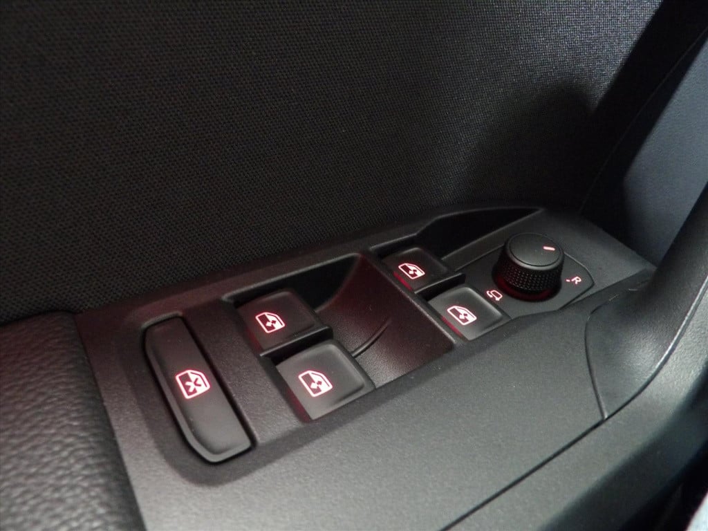 Seat Arona 1.0 tsi 95pk fr business connect