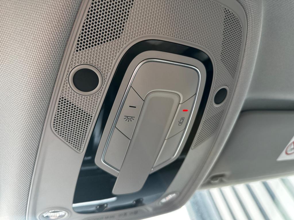 Audi A4 avant 2.0 tfsi ultra design pro line plus aut | navi | 18 inch | bl