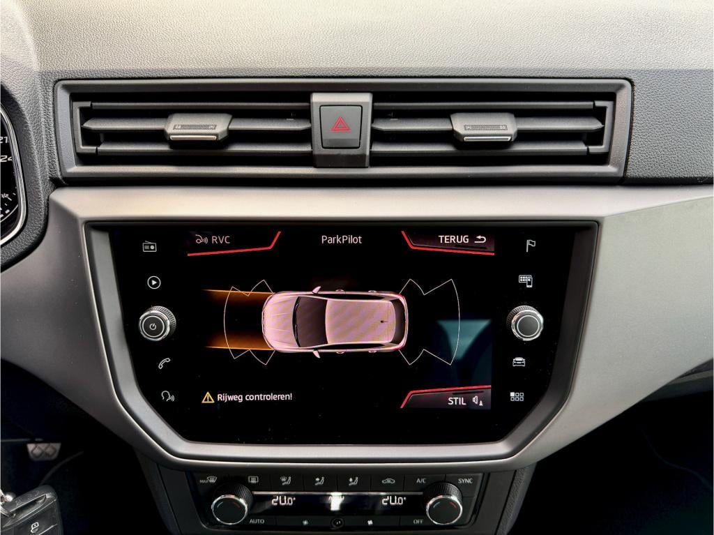 Seat Ibiza 1.0 tsi style business intense navi ecc cruise