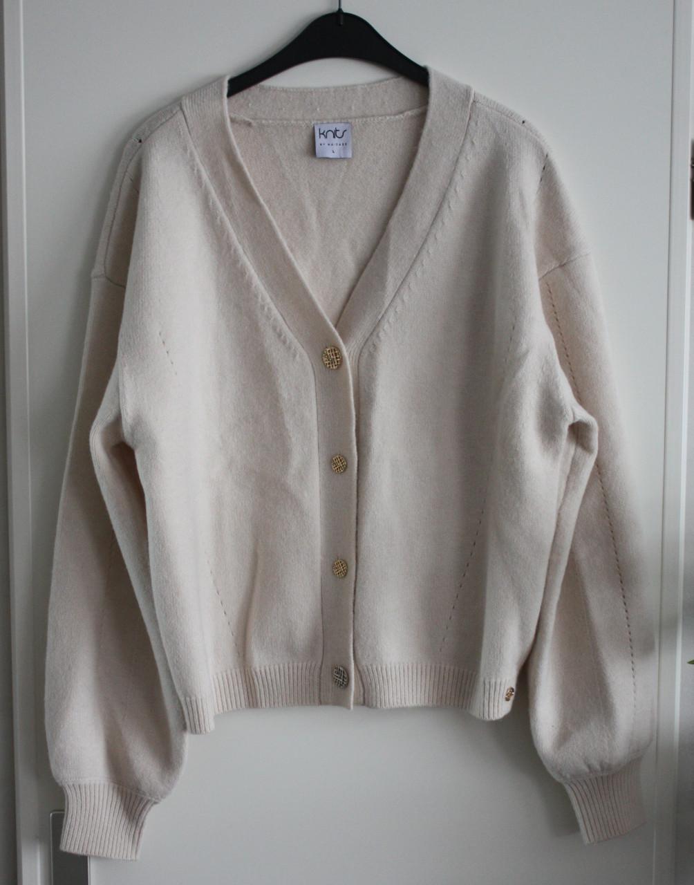 Beige vest maat L