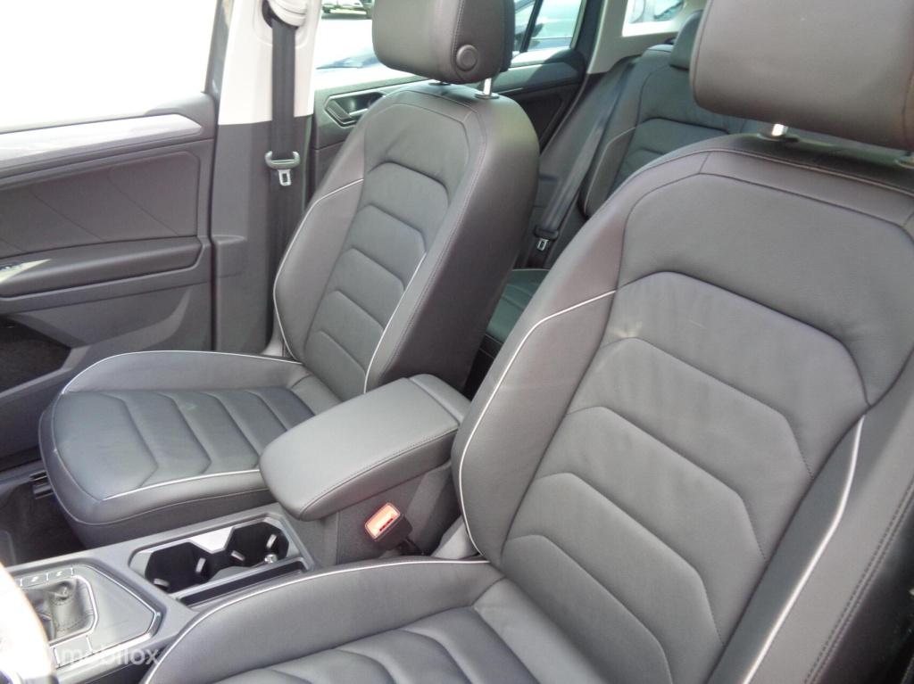 Volkswagen Tiguan 1.5 tsi elegance/airco/navi/panorama/virtual/vol leer/mem