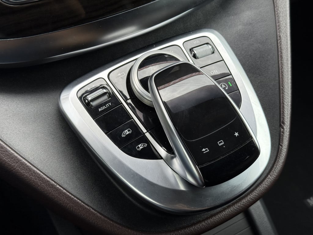 Mercedes-Benz V-Klasse 250 bluetec lang avantgarde edition | marge | adapt.
