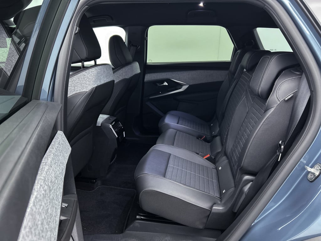 Peugeot 5008 hybrid 145pk automaat allure