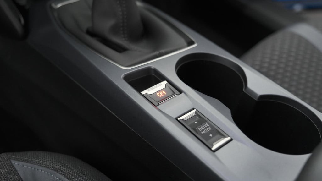 Peugeot 2008 puretech 130 allure | trekhaak | camera | apple carplay | stoe