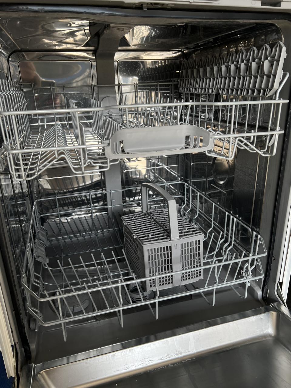 Bosch silenceplus volledig geïntegreerd inbouw Vaatwasser 83x60 cm.