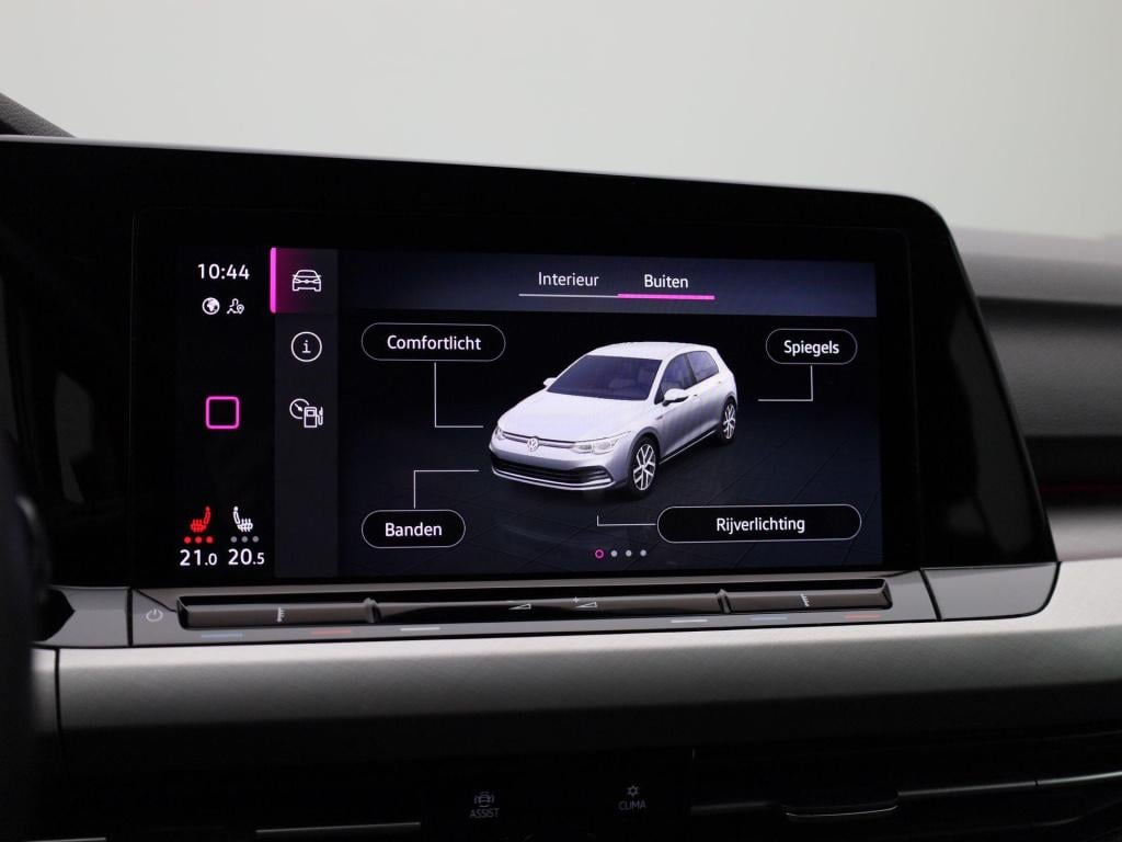 Volkswagen Golf 1.0 etsi life | automaat | stoel - stuur verwarming | navig