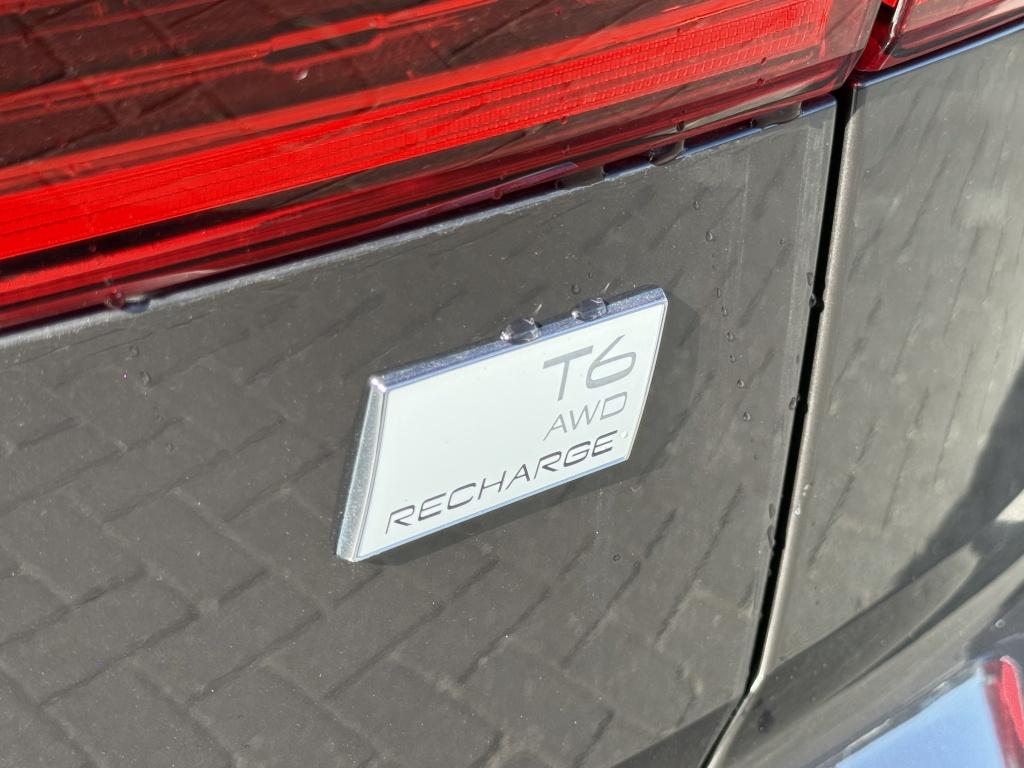 Volvo XC60 t6 398pk recharge dark r-design| panodak| adap.cruise| head-up|