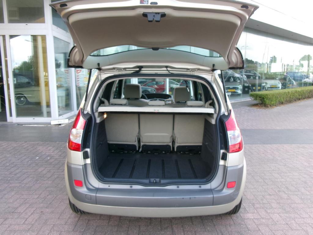 Renault Scenic phase ii 1.6-16v 1-ste eig. airco, cr.cont, pano.dak,