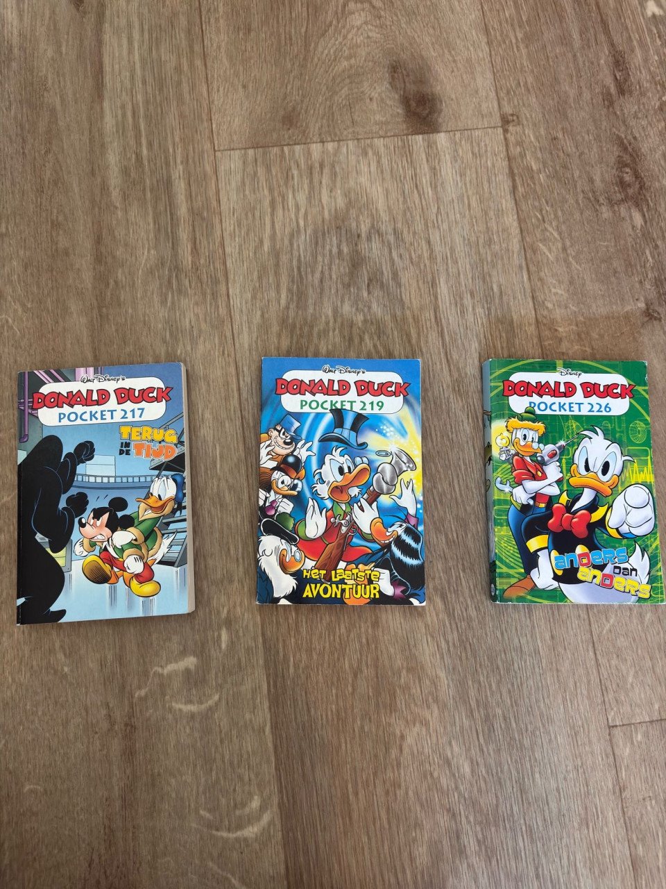 Donald duck pockets