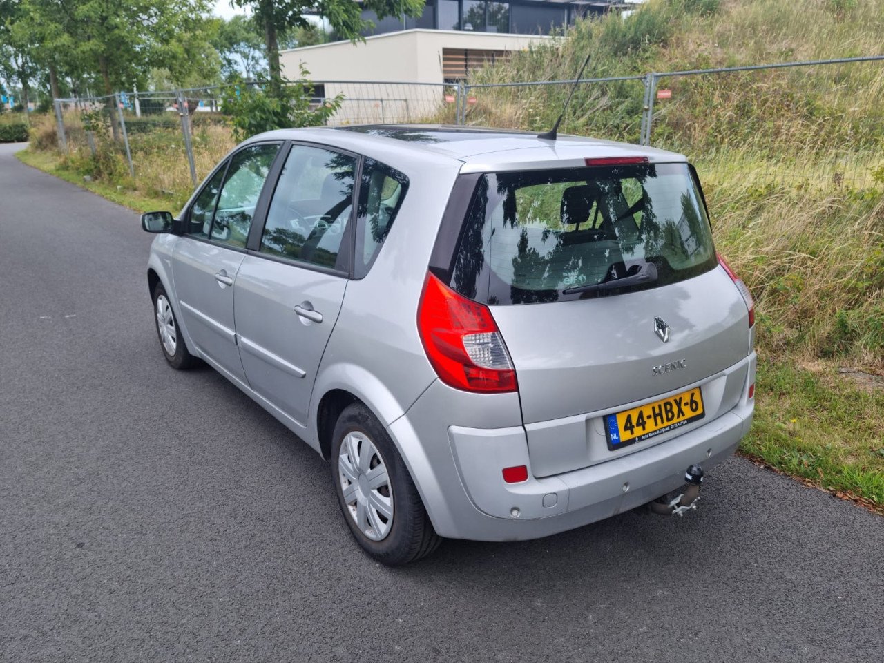 Renault scenic 1.6i 16v 180.000km bj 2008 zeer mooi
