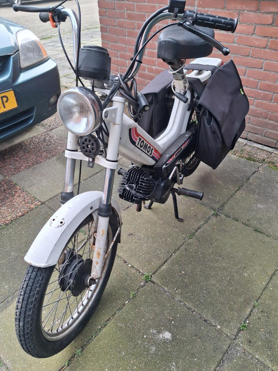 Te koop Tomos snorbrommer
