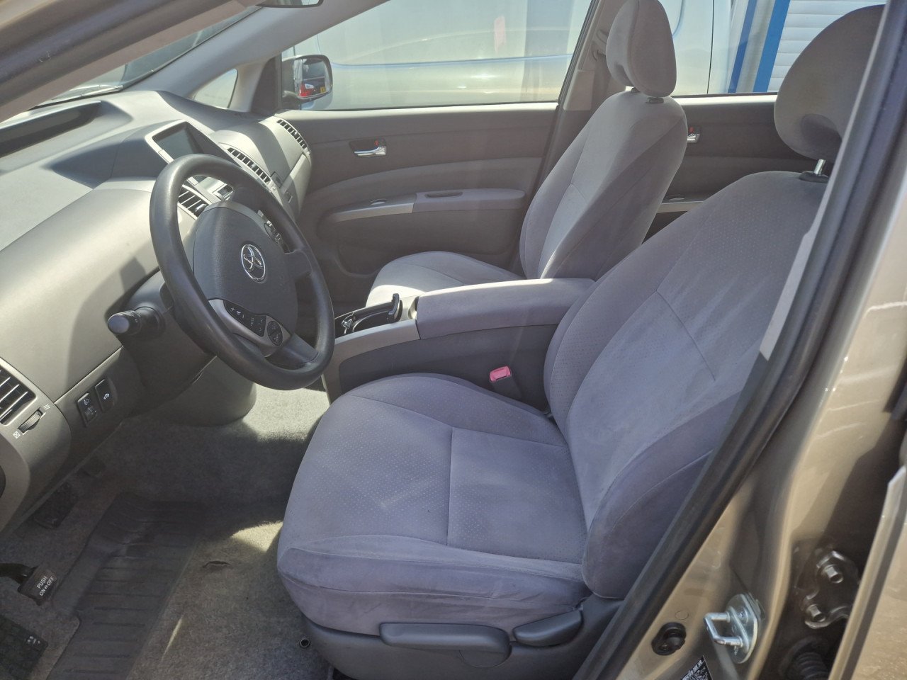 Toyota Prius 1.5 VVT-i