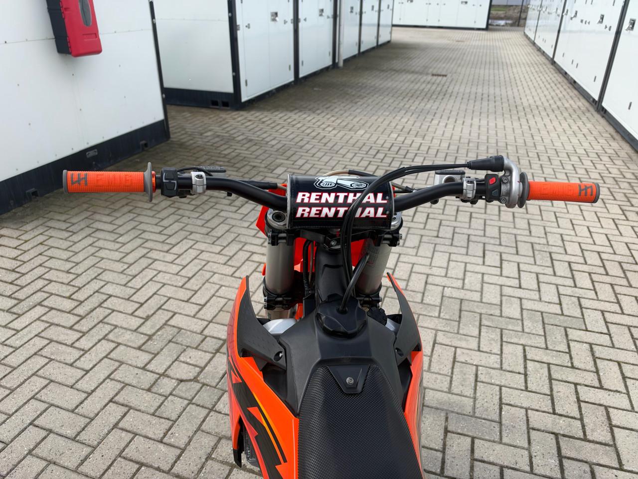 KTM 125 SX 2025 | 89,9 uur | Nieuwe zuiger | Nette staat