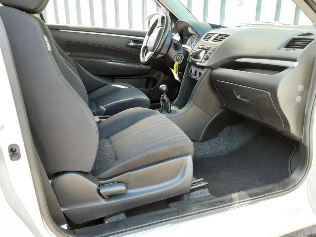 Suzuki Swift 1.2 base easss