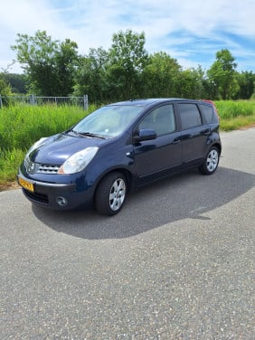 Prima Nissan Note; weinig kilometers!