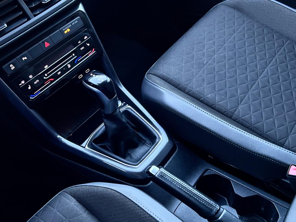 Volkswagen T-cross 1.5 tsi style business r | apple/ android carplay | dab 