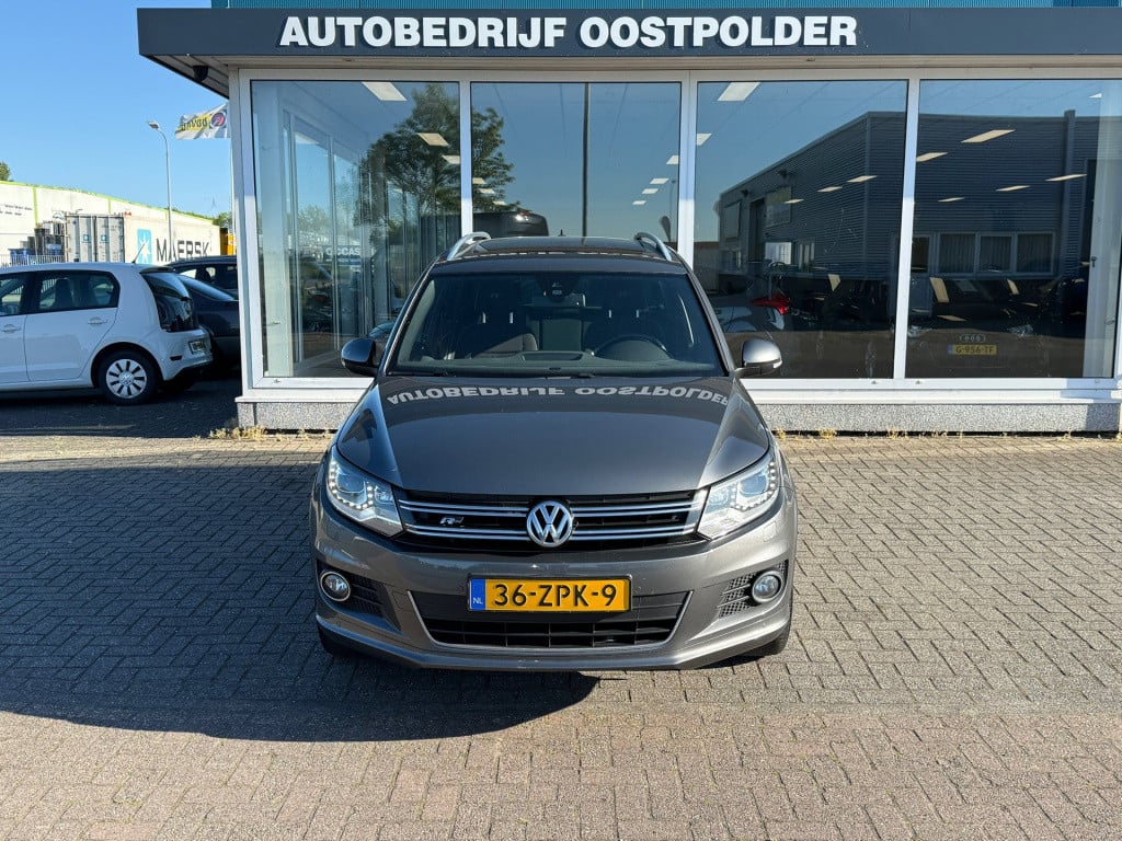 Volkswagen Tiguan 1.4 tsi sport&style r-line edition