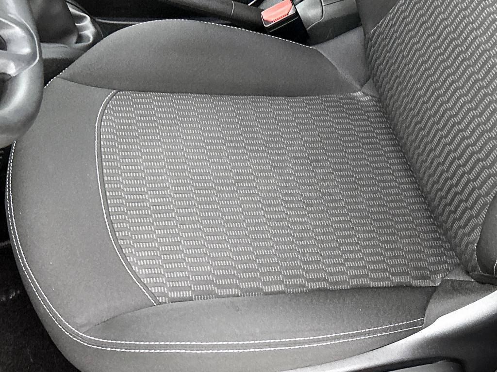 Peugeot 208 82 pk blue lion | rijklaar | trekhaak | airco