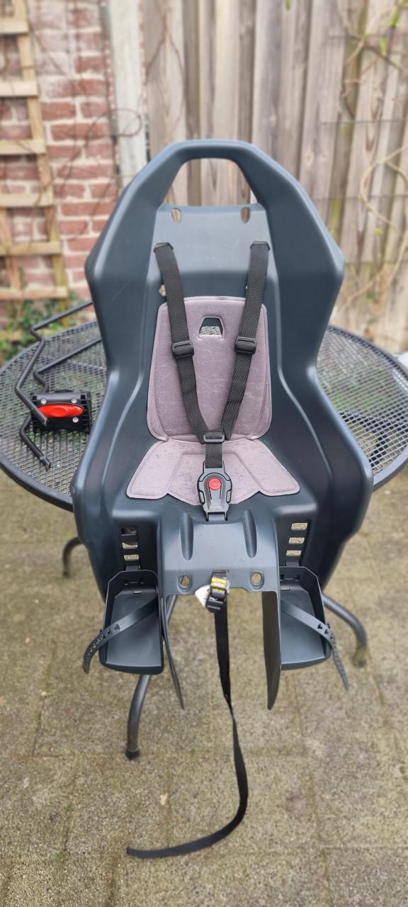 Fietsstoeltje achter