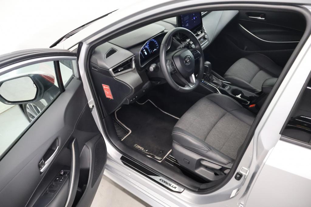 Toyota Corolla Touring Sports hybrid 140 dynamic