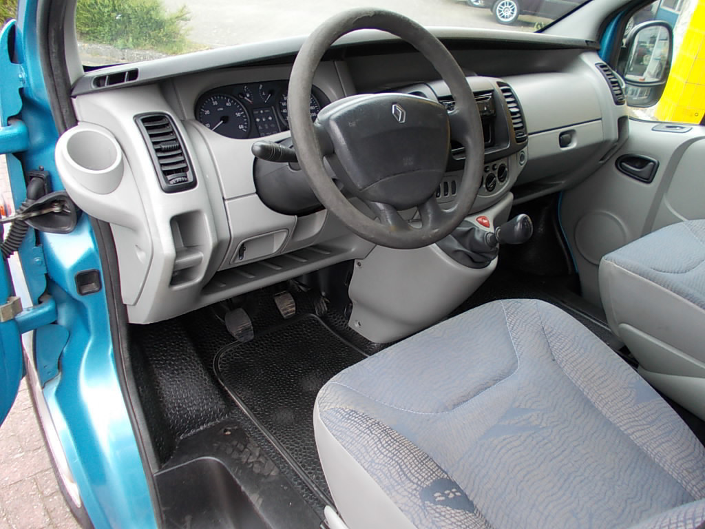 Renault Trafic 1.9 dci l2/h1 dc dubbele cabine airco