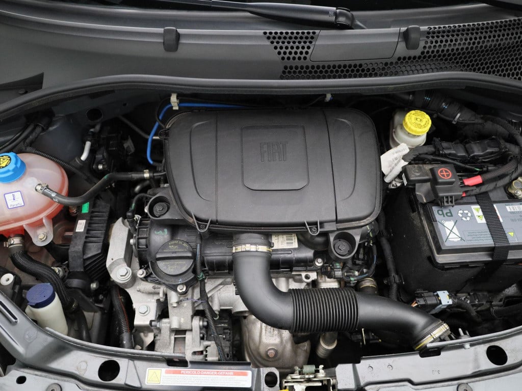 Fiat 500 1.0 hybrid lounge | lmv | parker sensoren | climate control | dab 