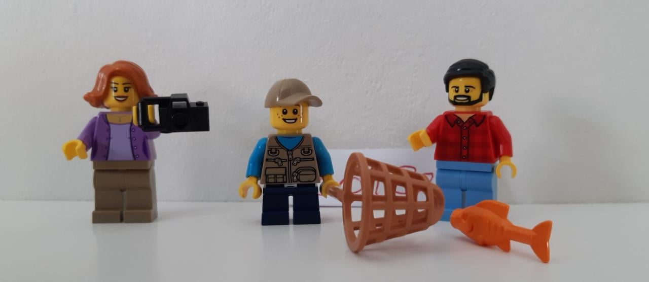 Lego 60182: Pick-uptruck en caravan met 3 figuren