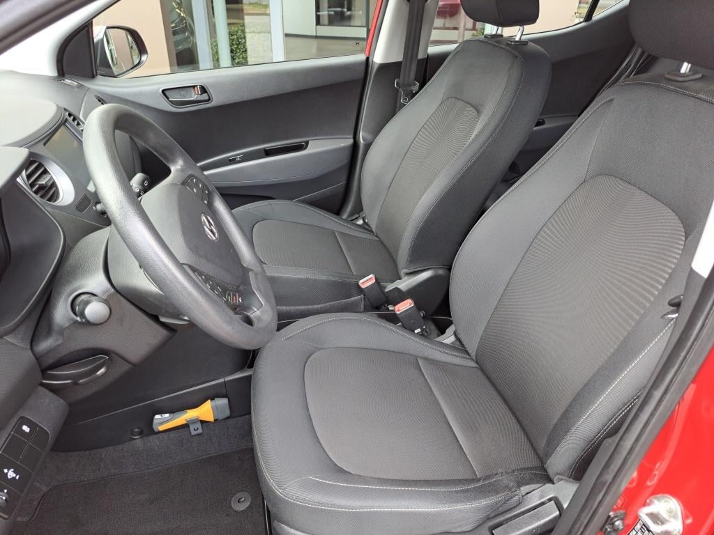 Hyundai I 10 1.0i comfort | navi | cruise control | park sensor achter |
