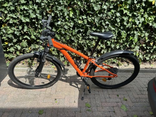 Mooie weinig gebruikte jongens mountainbike